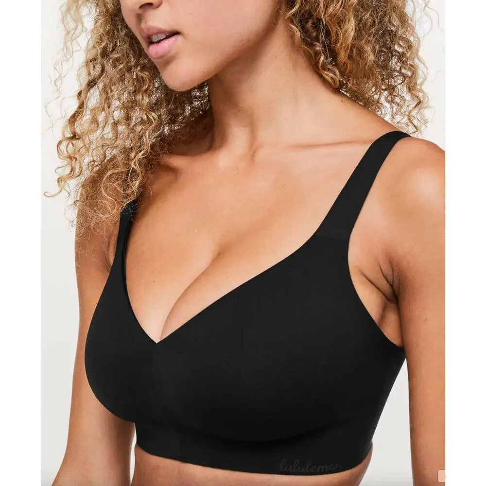 Lululemon Black Like Nothing Bra Ultralu Light Support Wireless W2ASGS Size 36C